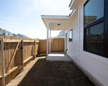 164 Threshing Rd - Photo Thumbnail 26