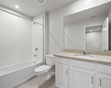 2326 Summerlit Street - Photo Thumbnail 16