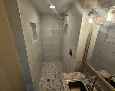 318 E Tarpon Avenue - Photo Thumbnail 8