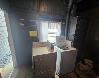 318 E Tarpon Avenue - Photo Thumbnail 10