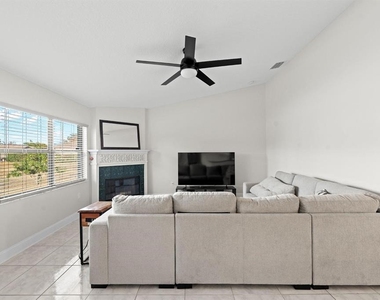 9147 Duffer Court - Photo Thumbnail 11