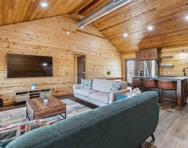 1591 Scull Rd - Photo Thumbnail 5