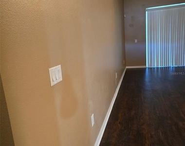 2157 Broadway View Avenue - Photo Thumbnail 18