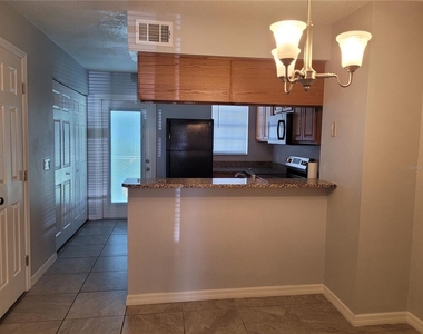 11301 Grandville Drive - Photo Thumbnail 10