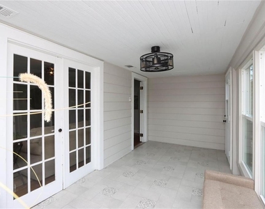 1532 13th Street S - Photo Thumbnail 2