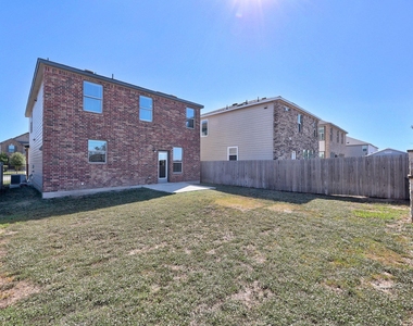 6312 Wagon Spring St - Photo Thumbnail 35