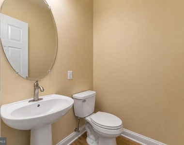 2190 Oberlin Drive - Photo Thumbnail 13