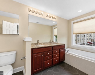 2190 Oberlin Drive - Photo Thumbnail 19