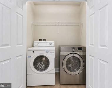 2190 Oberlin Drive - Photo Thumbnail 25