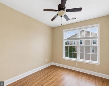 2190 Oberlin Drive - Photo Thumbnail 22