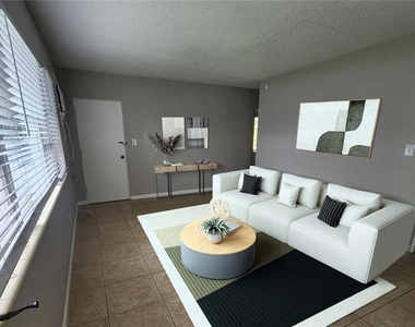 487 1st Street S - Photo Thumbnail 1