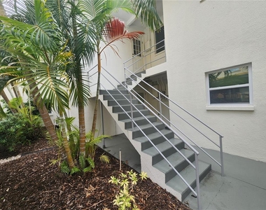 487 1st Street S - Photo Thumbnail 14