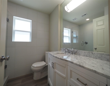 4711 Bull Creek Rd - Photo Thumbnail 6