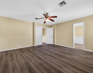8813 Wiley Way - Photo Thumbnail 19