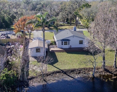 11416 Pine Forest Drive - Photo Thumbnail 38