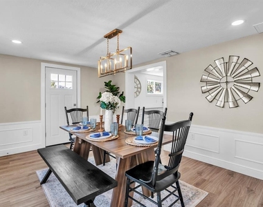 11416 Pine Forest Drive - Photo Thumbnail 15