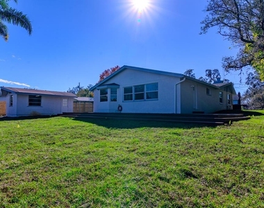 11416 Pine Forest Drive - Photo Thumbnail 34