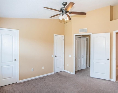 4517 Kennewick Place - Photo Thumbnail 17