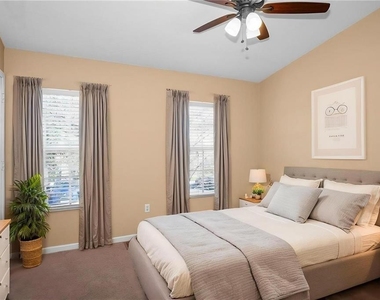 4517 Kennewick Place - Photo Thumbnail 20