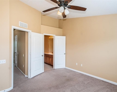 4517 Kennewick Place - Photo Thumbnail 16