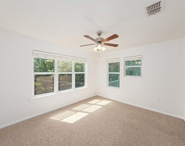 4505 Red River St - Photo Thumbnail 18