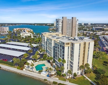 7400 Sun Island Drive S - Photo Thumbnail 44
