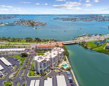 7400 Sun Island Drive S - Photo Thumbnail 41