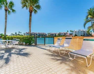 7400 Sun Island Drive S - Photo Thumbnail 51