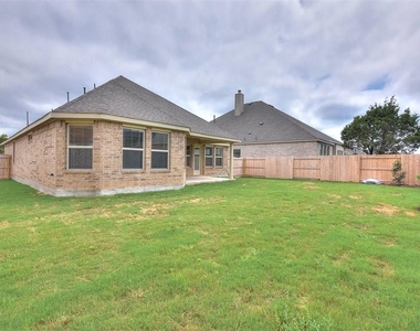 2005 Southcreek Dr - Photo Thumbnail 31