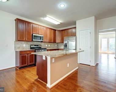 25332 Whippoorwill Terrace - Photo Thumbnail 13