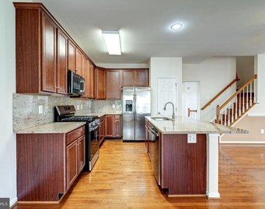 25332 Whippoorwill Terrace - Photo Thumbnail 14