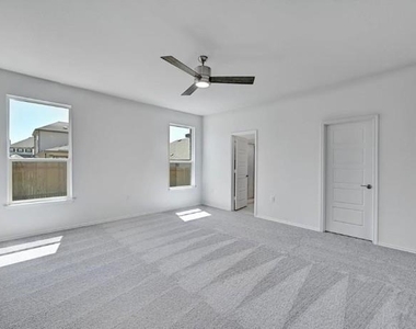 12529 Hallstatt Dr - Photo Thumbnail 8
