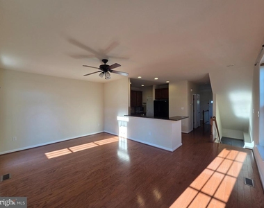 20667 Maitland Terrace - Photo Thumbnail 8