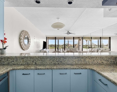 450 Treasure Island Causeway - Photo Thumbnail 5