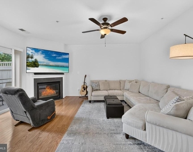 43081 Zander Terrace - Photo Thumbnail 32