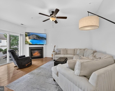 43081 Zander Terrace - Photo Thumbnail 30