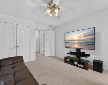 43081 Zander Terrace - Photo Thumbnail 56
