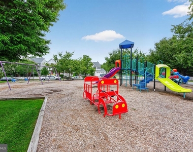 43081 Zander Terrace - Photo Thumbnail 74