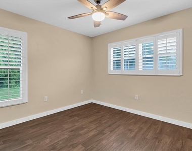 3203 Charter Club Drive - Photo Thumbnail 26