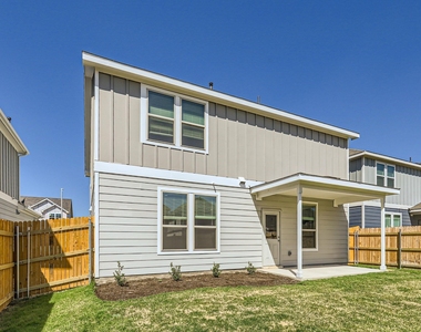 1608 Holly Lake Dr - Photo Thumbnail 27