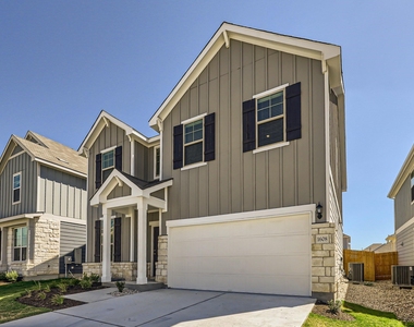 1608 Holly Lake Dr - Photo Thumbnail 1