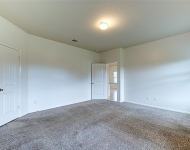 734 Mill Spring Court - Photo Thumbnail 37