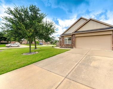 734 Mill Spring Court - Photo Thumbnail 47