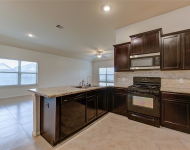 734 Mill Spring Court - Photo Thumbnail 31