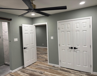 4013 Vaughn Street - Photo Thumbnail 16