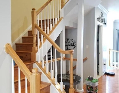 8234 Gunston Commons Way - Photo Thumbnail 12