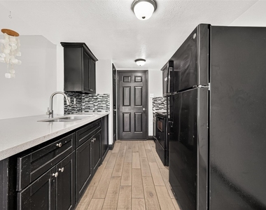 19326 Leafwood Lane - Photo Thumbnail 14