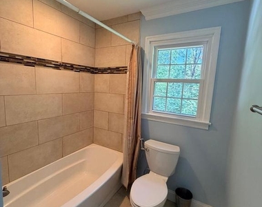 10802 Hunt Club Road - Photo Thumbnail 26
