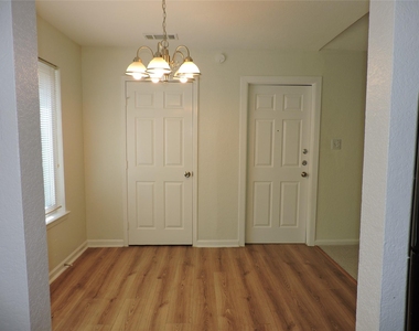 1625 Chippeway Ln - Photo Thumbnail 11