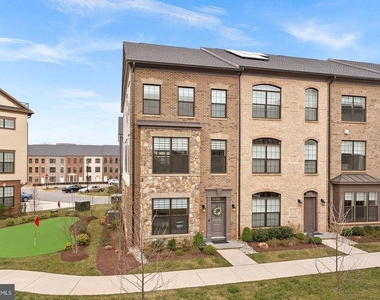 4422 Fair Lakes Court - Photo Thumbnail 1
